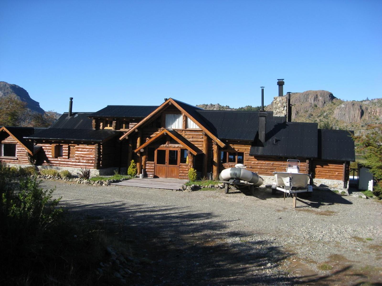 Laguna Larga Lodge Lago Futalaufquen Exterior photo